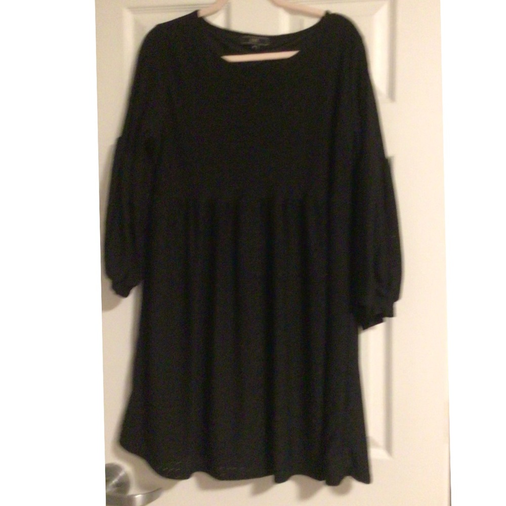 Chic Black Dress